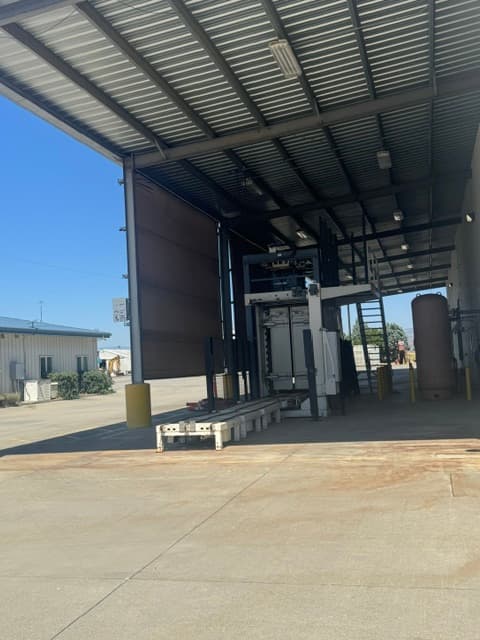 Complete Symach MACH 5 palletizing system with wrapper